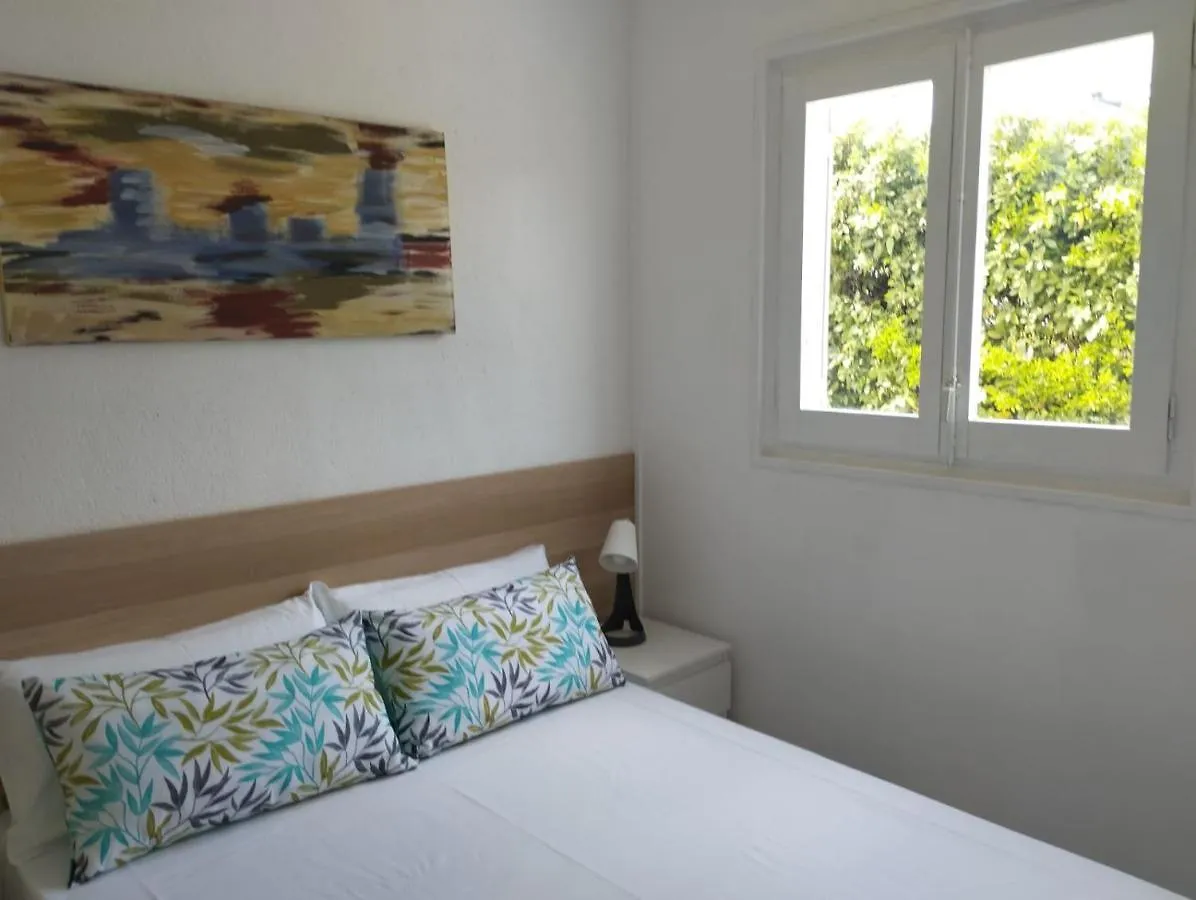Villa Franz House Casa De Invitados Canyelles  Holiday home Canyelles (Catalonia)
